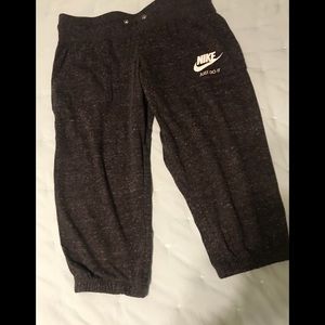 Nike Capri Sweats Never Worn Medium
